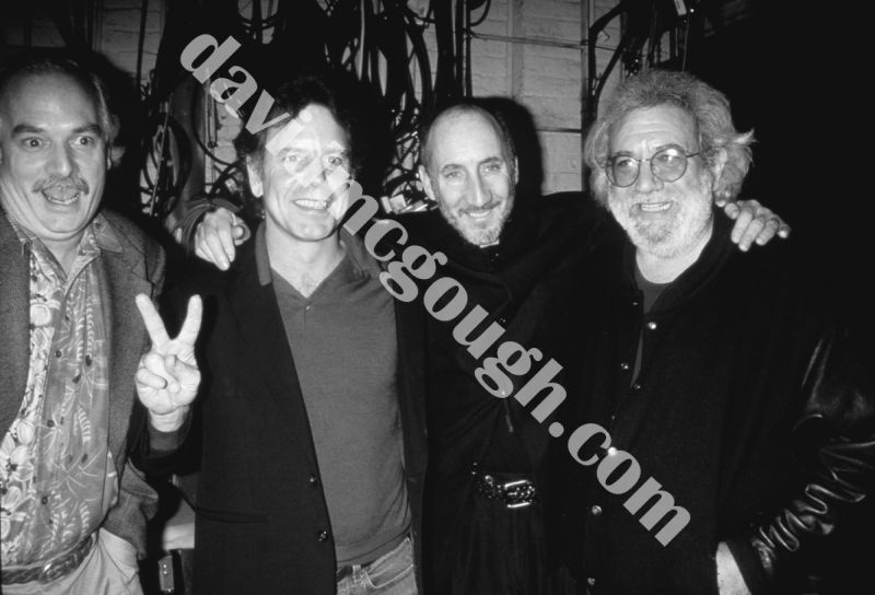 Bill Kreutzmann, Bob Weir, Pete Townsend, Jerry Garcia BW.jpg